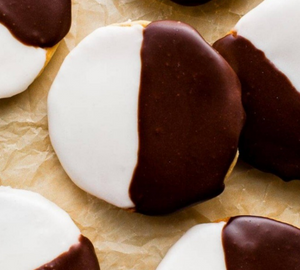 Antoinette's Black and White Cookies